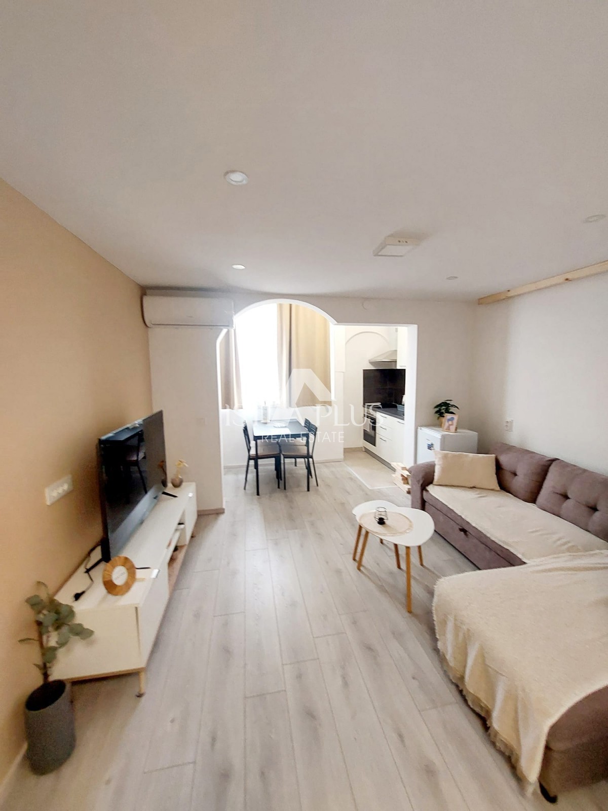 Apartma Na predaj - ISTARSKA POREČ