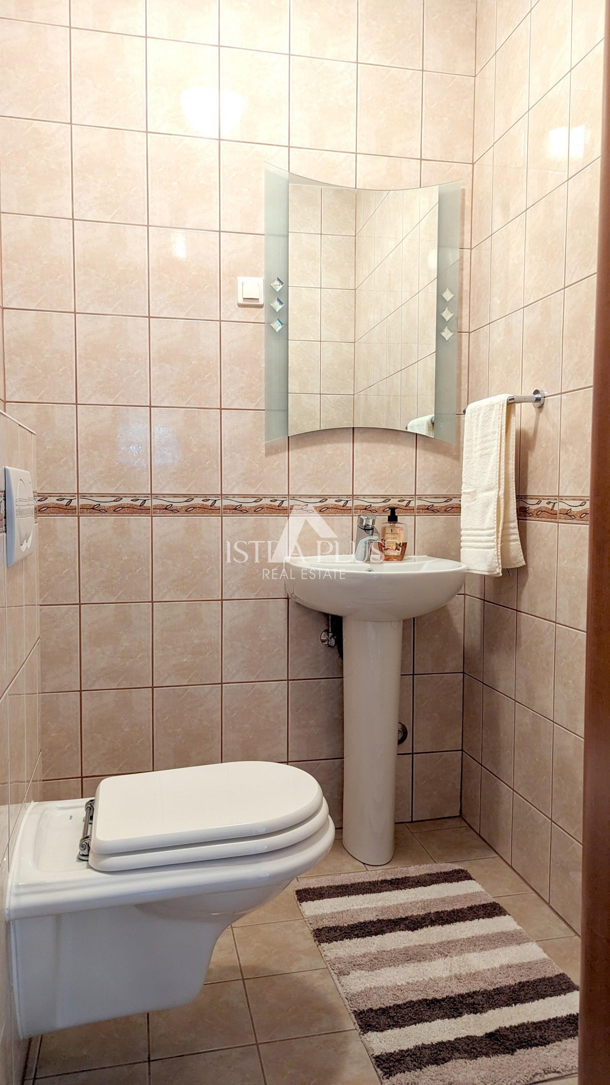 Mieszkanie Na sprzedaż - ISTARSKA POREČ