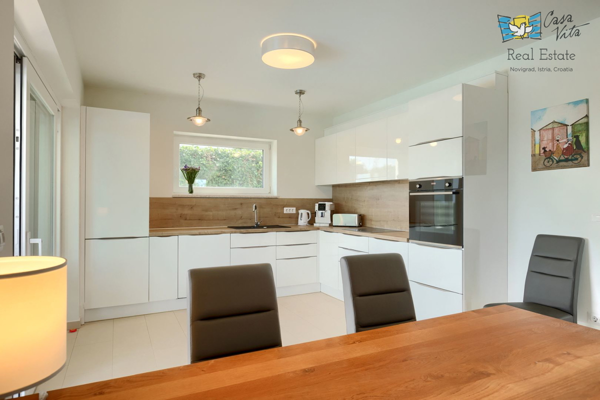 House For sale - ISTARSKA NOVIGRAD