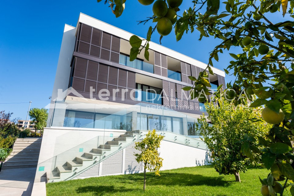 House For sale - šibensko-kninska šibenik - foto 1/21