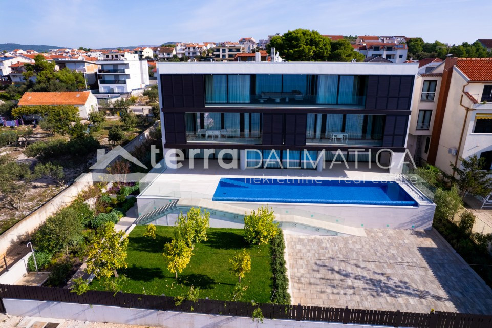 House For sale - šibensko-kninska šibenik - foto 2/21