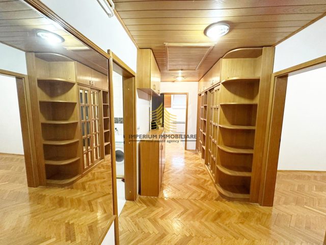 Kuća na prodaju 570 m² – Zagreb