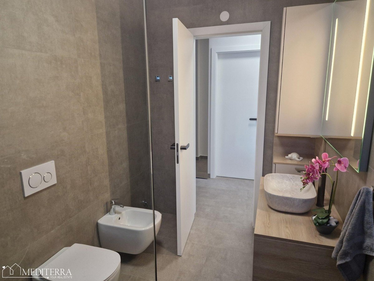 Flat For sale - ISTARSKA NOVIGRAD