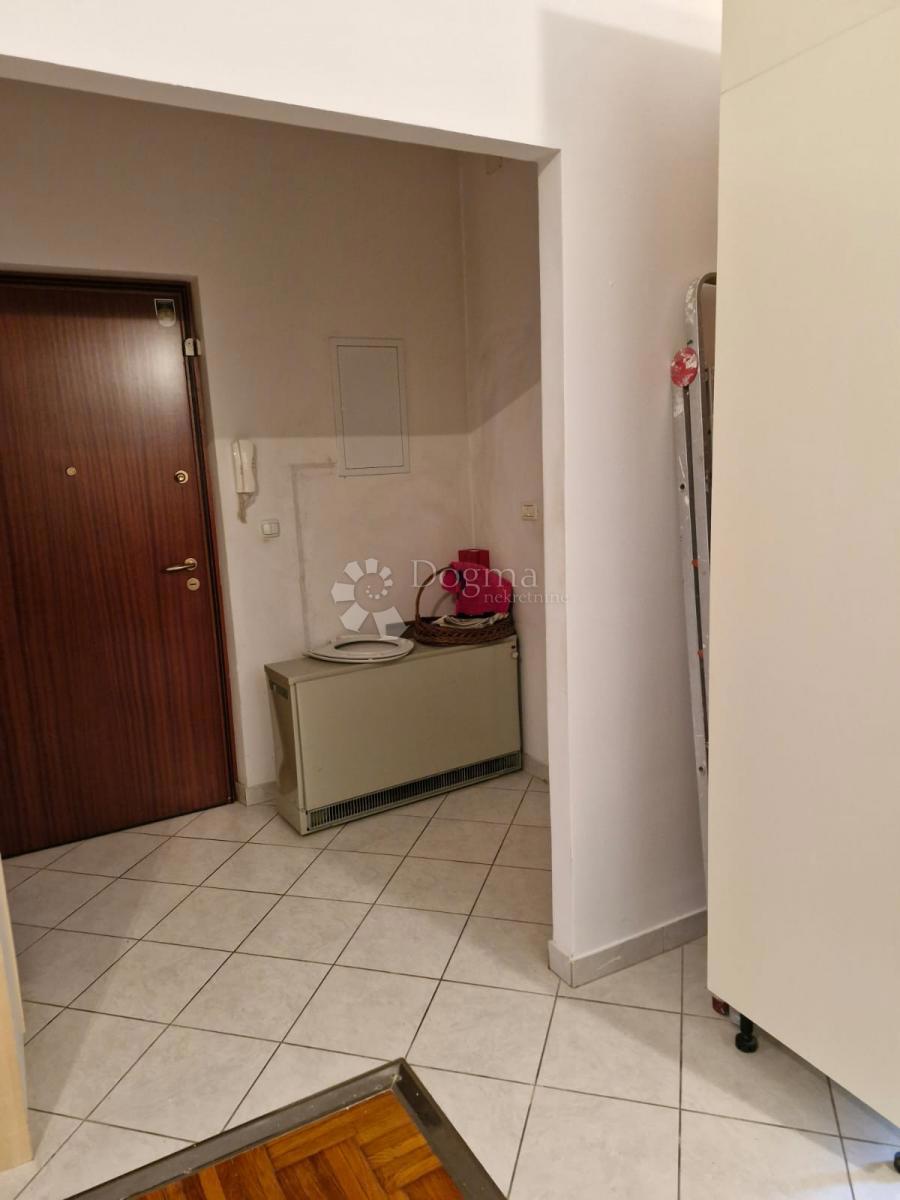 Flat For sale - SPLITSKO-DALMATINSKA SPLIT