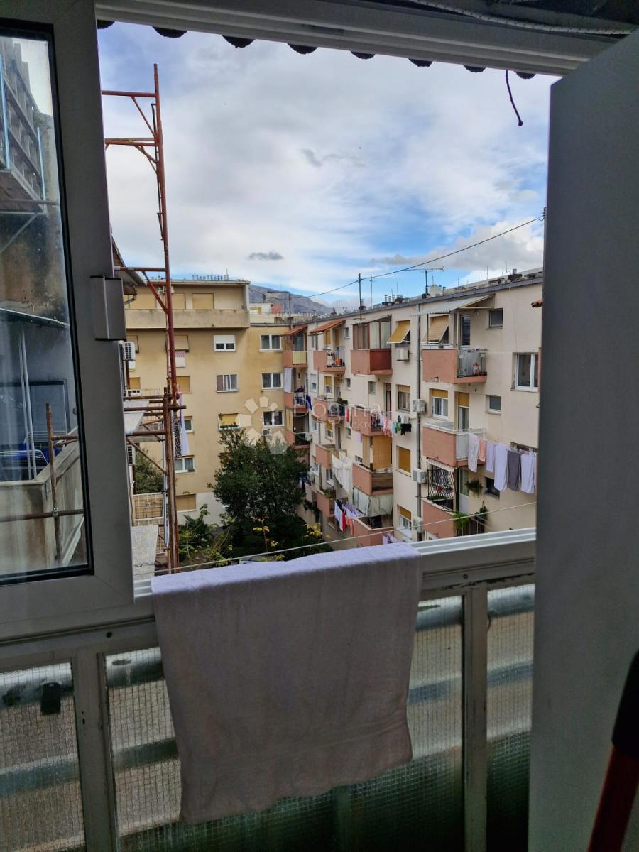 Flat For sale - SPLITSKO-DALMATINSKA SPLIT