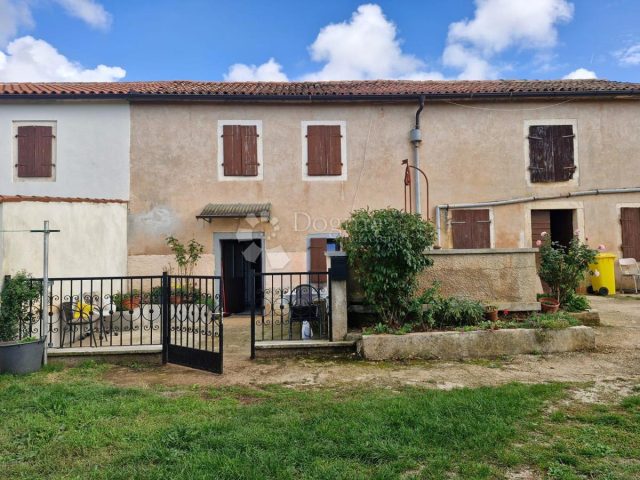 Dům na prodej 340 m² – Rovinj