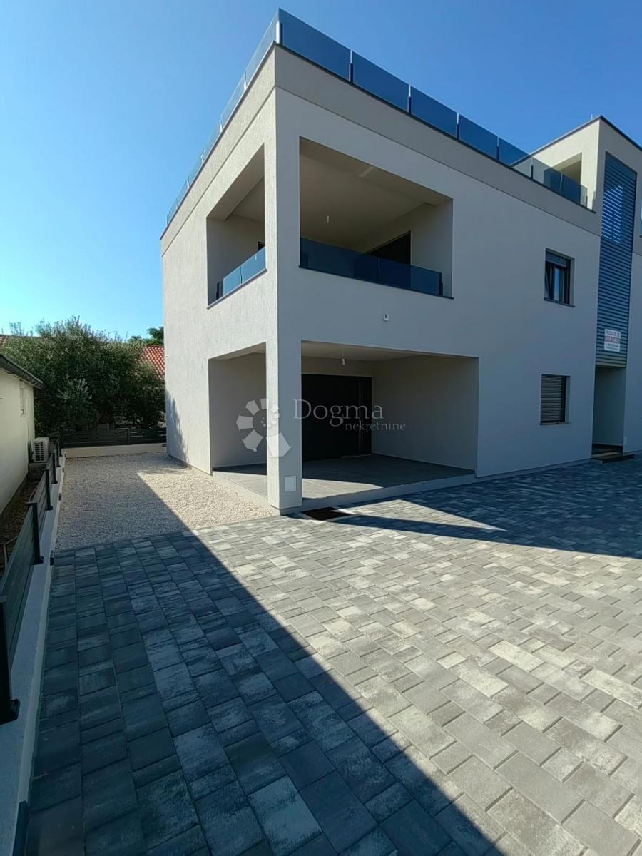 Flat For sale - ZADARSKA VIR