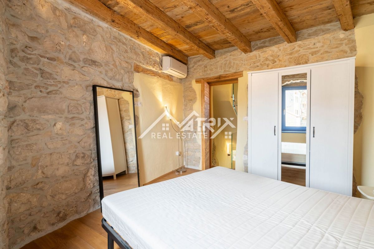 House For sale - ISTARSKA NOVIGRAD