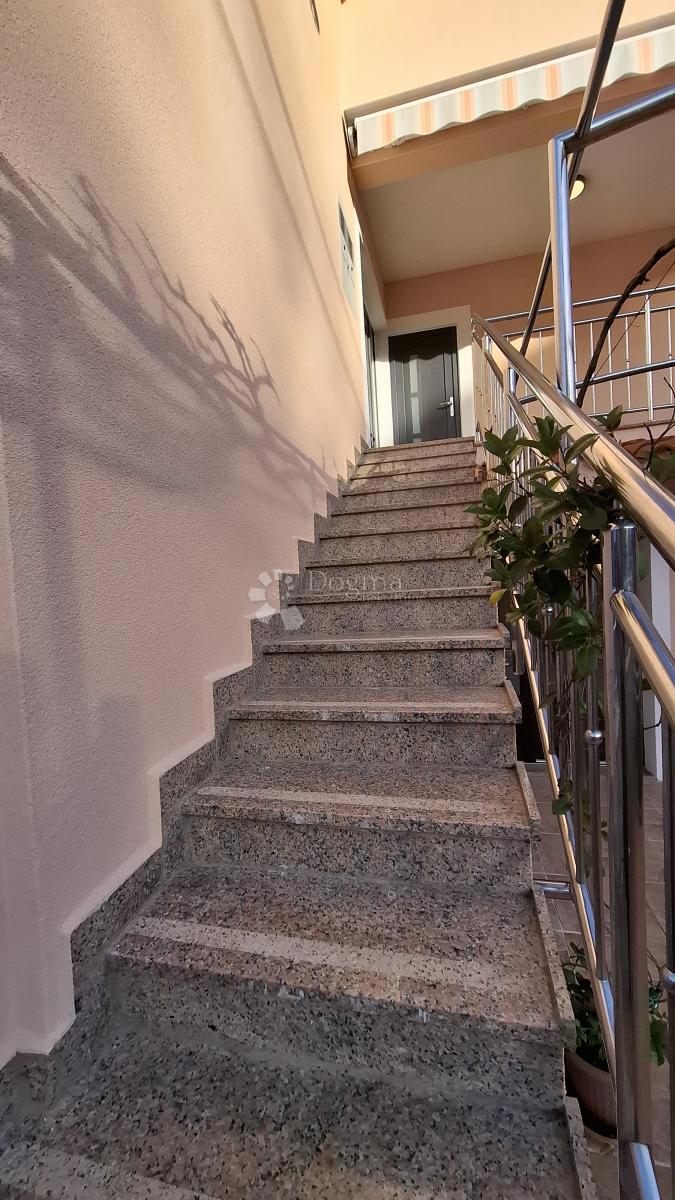 Apartment Zu verkaufen - PRIMORSKO-GORANSKA MALI LOŠINJ