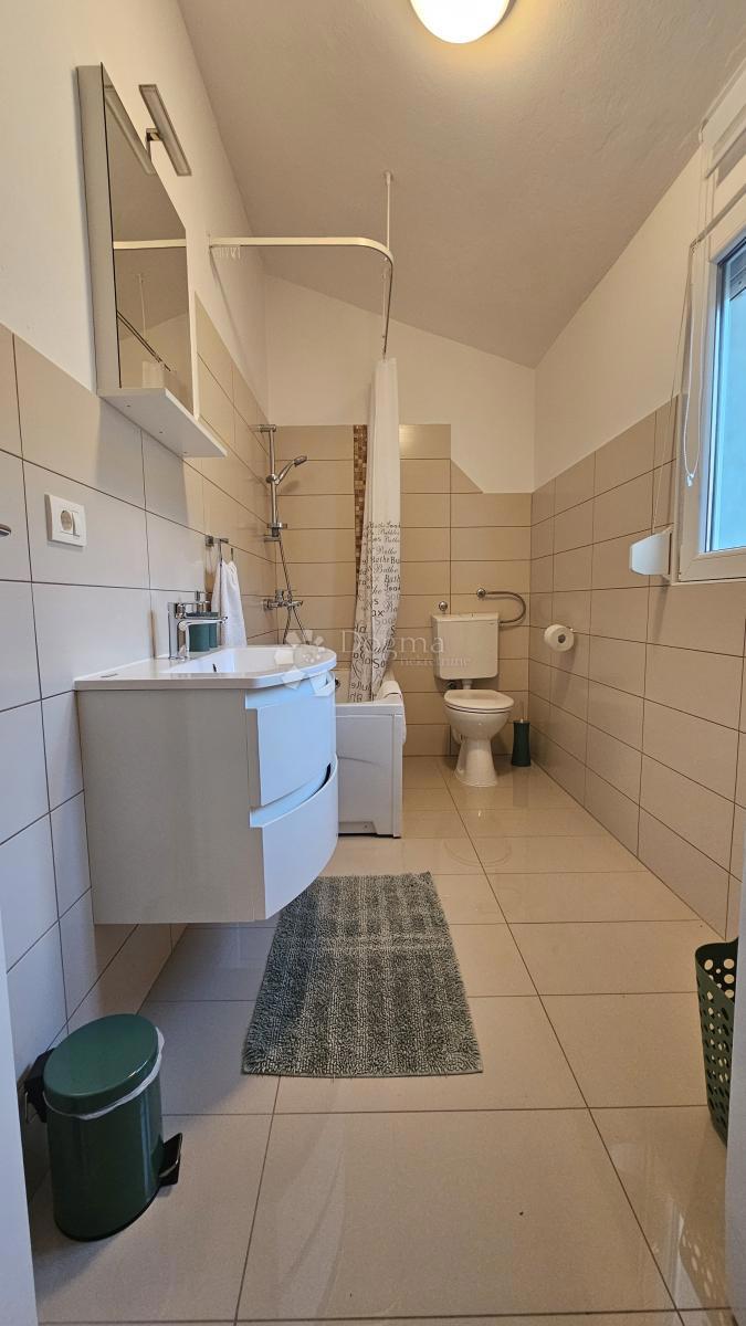Kuća Na prodaju - PRIMORSKO-GORANSKA CRIKVENICA