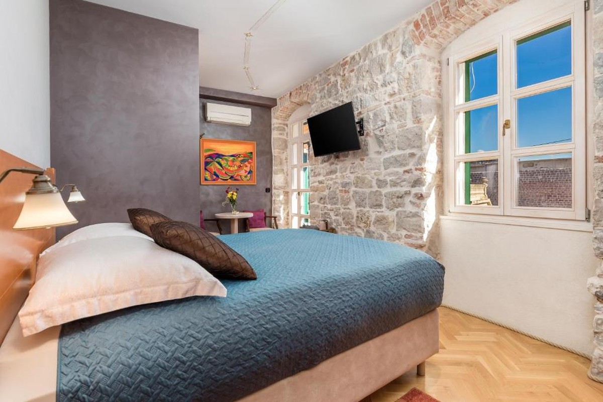 Flat For sale - SPLITSKO-DALMATINSKA SPLIT
