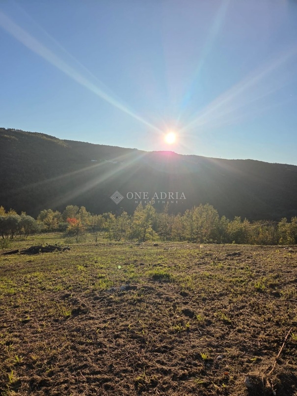 Grundstück Zu verkaufen - Istarska Motovun - foto 1/3