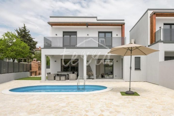 Hiša na predaj 130 m² – Labin
