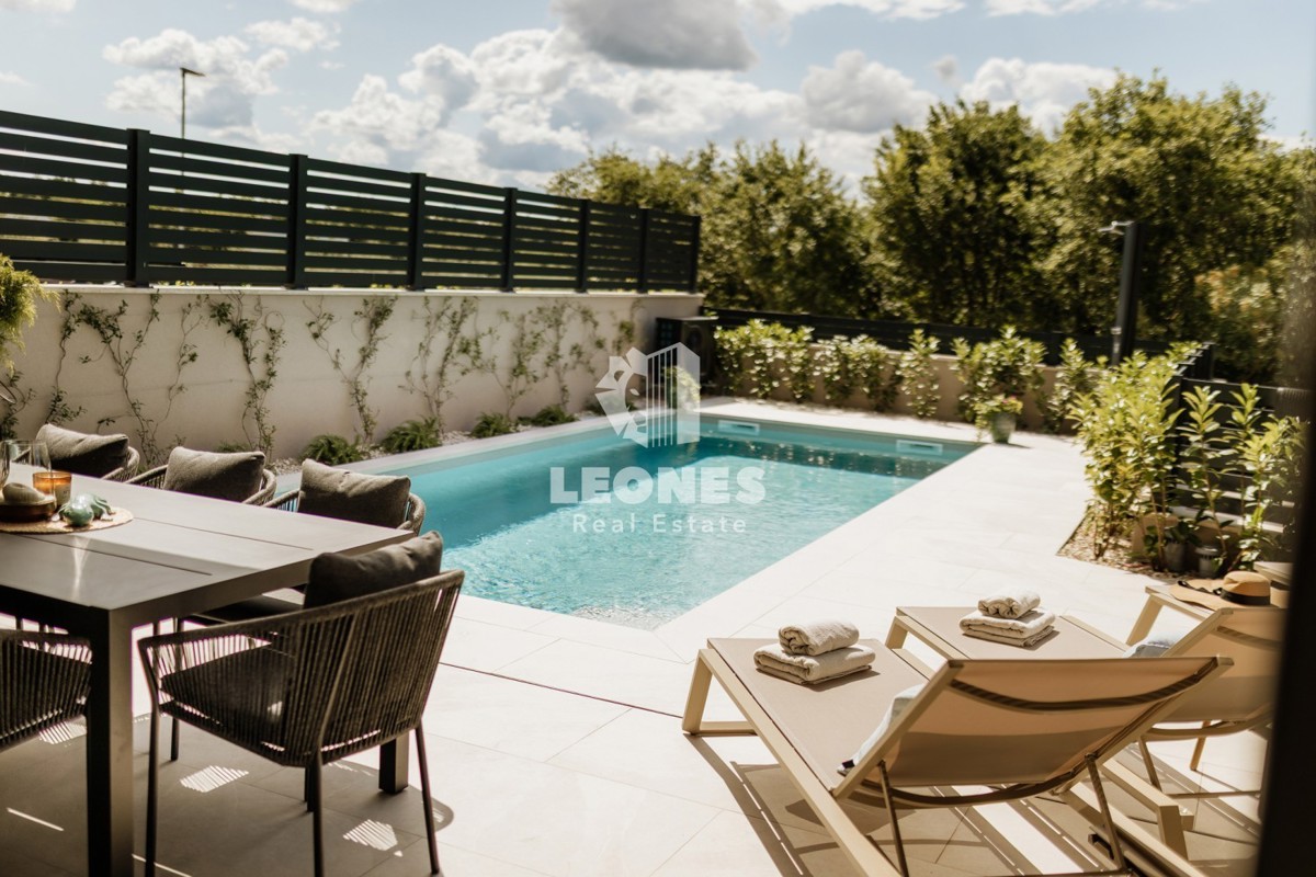 Maison À vendre - ISTARSKA TAR-VABRIGA