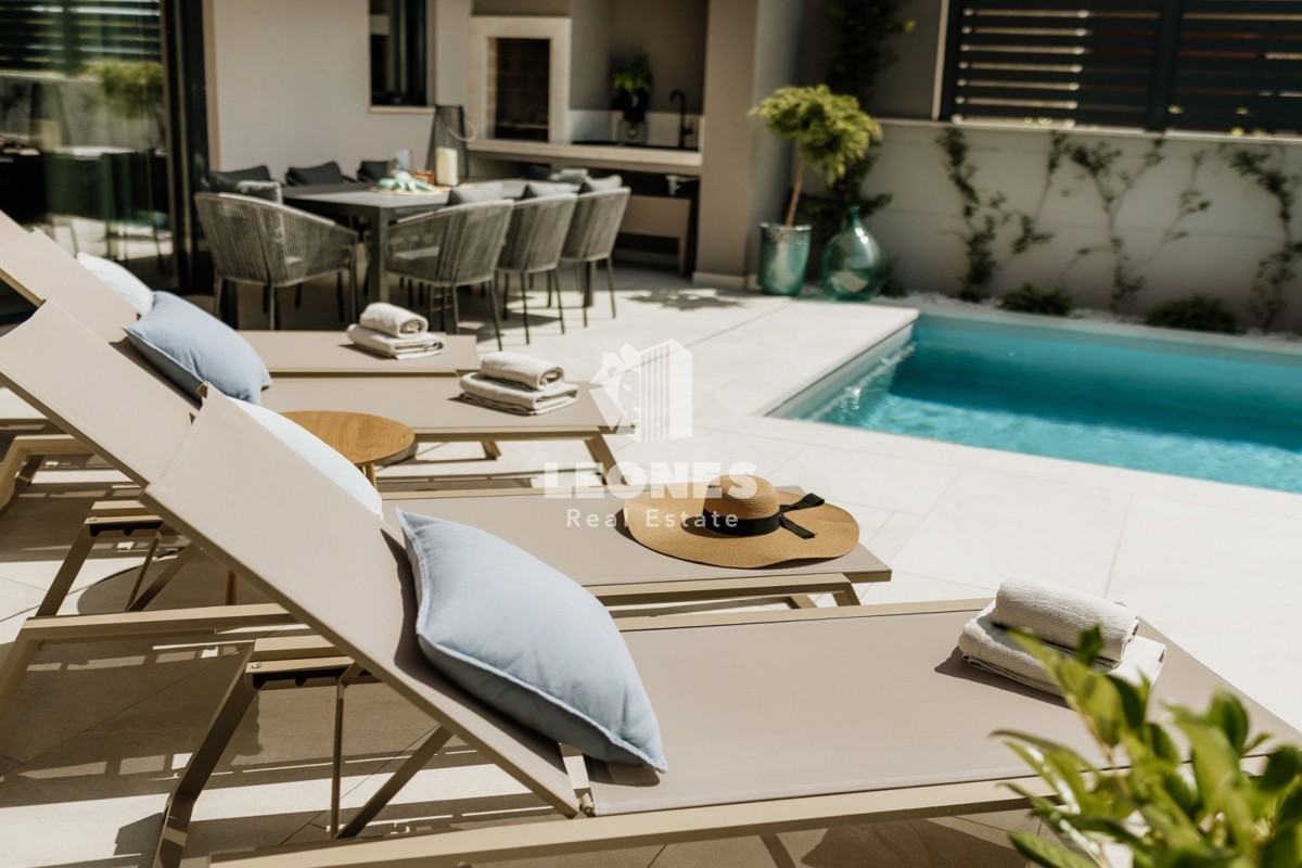 Maison À vendre - ISTARSKA TAR-VABRIGA