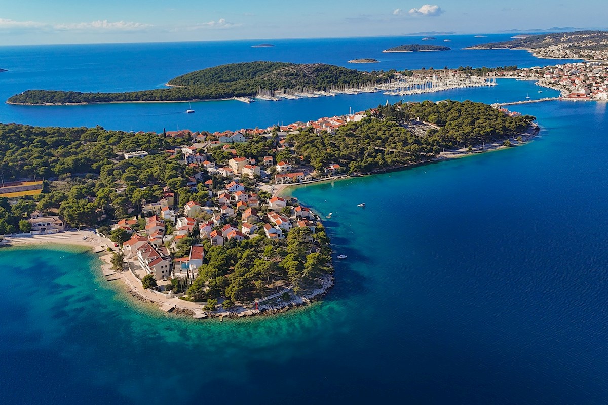 Land For sale - ŠIBENSKO-KNINSKA ROGOZNICA