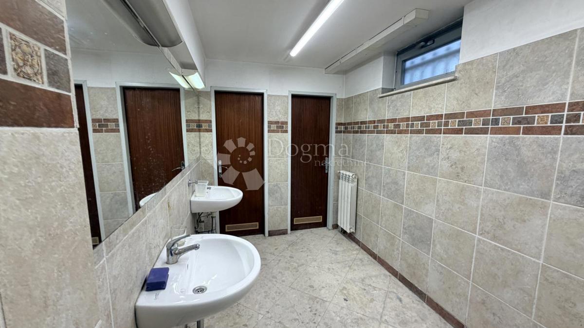 Poslovni prostor Za najam - GRAD ZAGREB ZAGREB