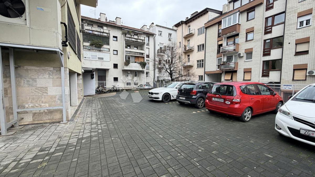 Poslovni prostor Za najam - GRAD ZAGREB ZAGREB