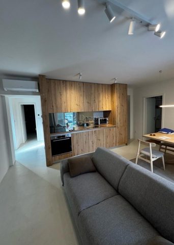 Apartment zu vermieten 58 m² – Split