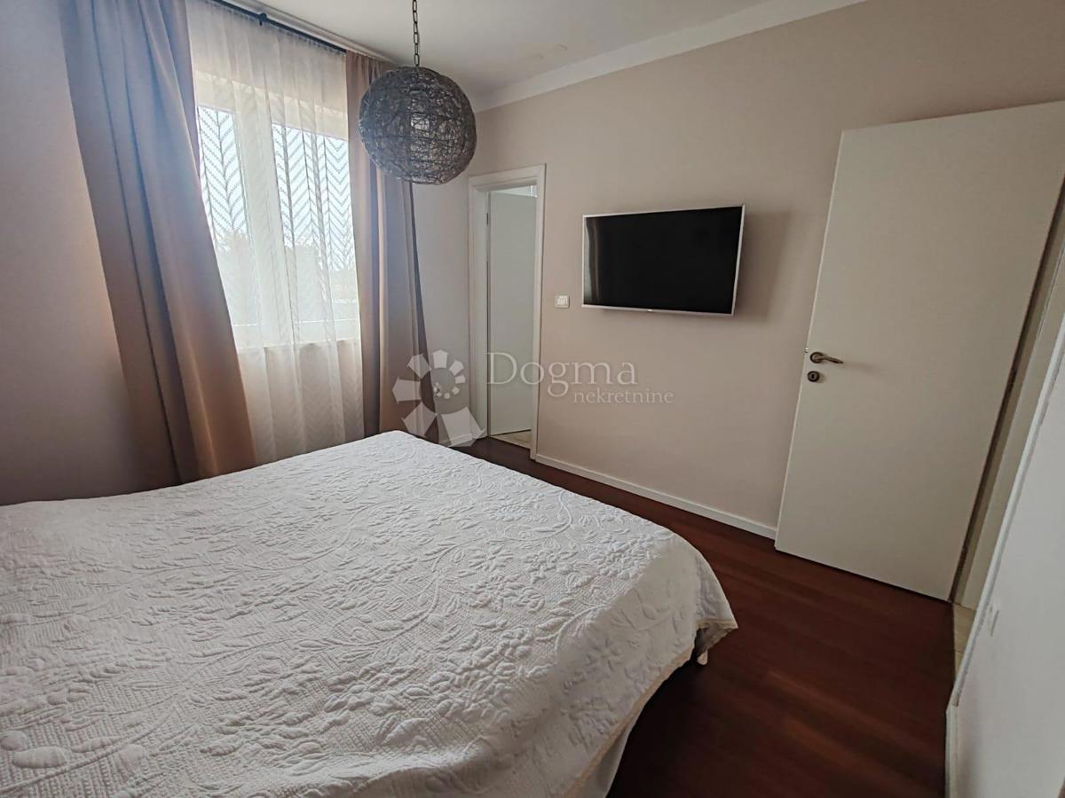 Dom Na sprzedaż - ŠIBENSKO-KNINSKA ŠIBENIK
