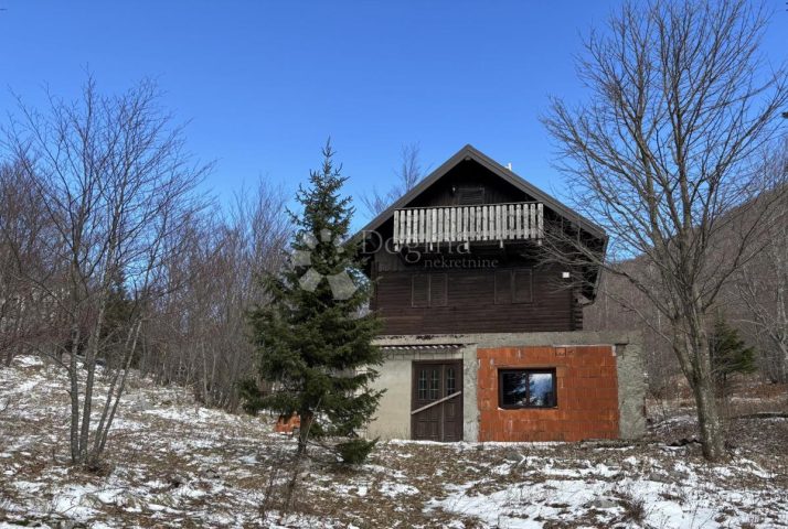 Hiša na predaj 80 m² – Čavle