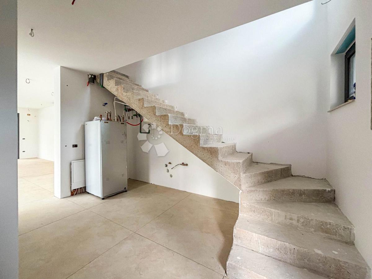 House For sale - ISTARSKA UMAG