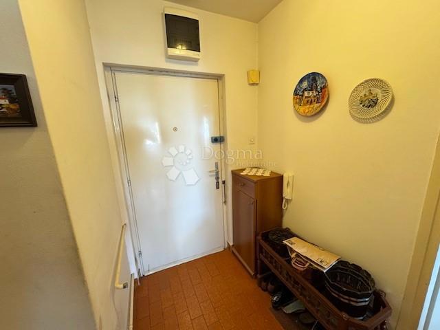 Apartment Zu verkaufen - PRIMORSKO-GORANSKA RIJEKA