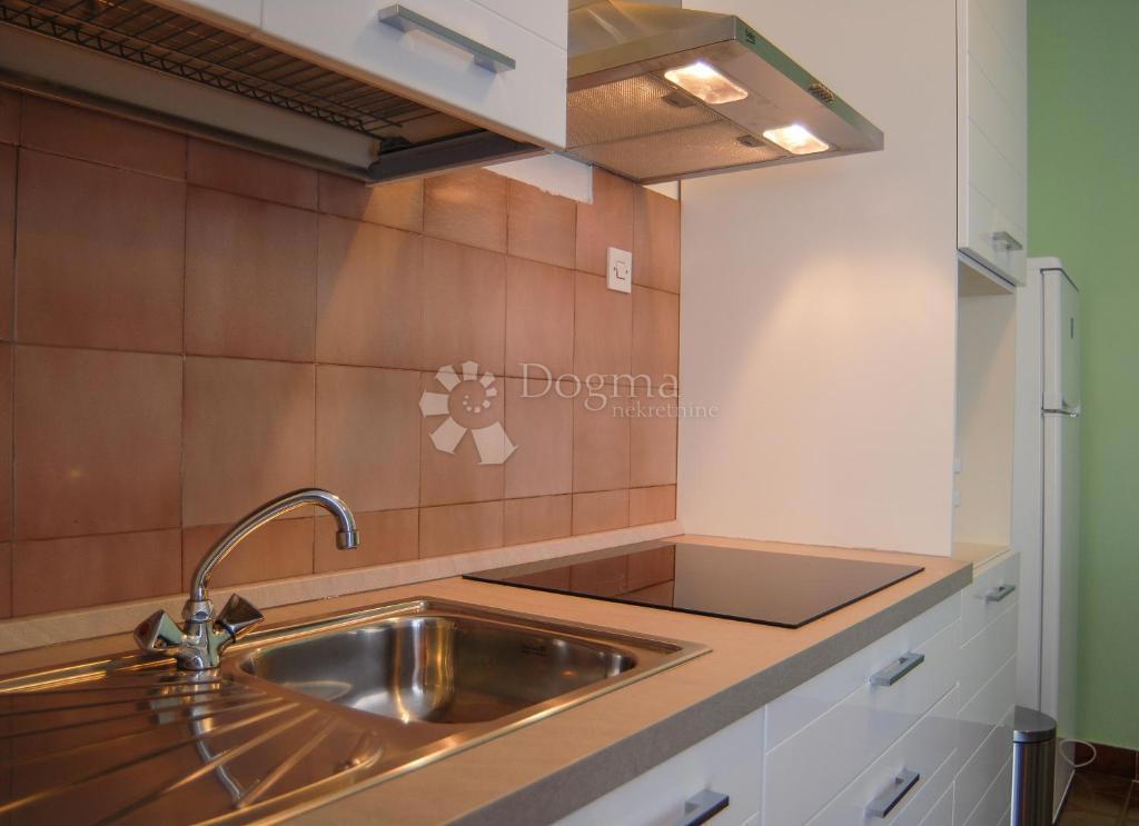 Maison À louer - Zadarska Ugljan - foto 4/22