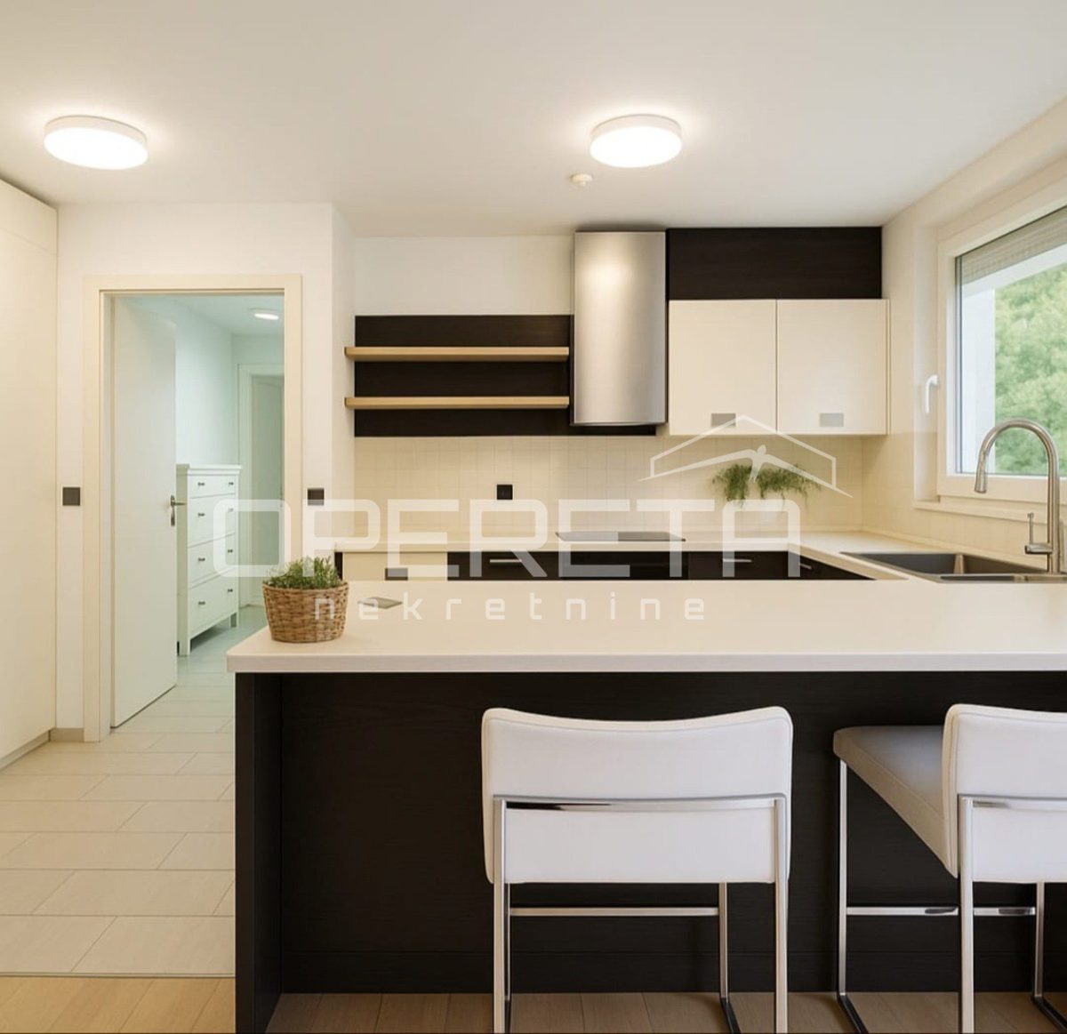 Apartma Na predaj - ZAGREBAČKA SVETA NEDELJA