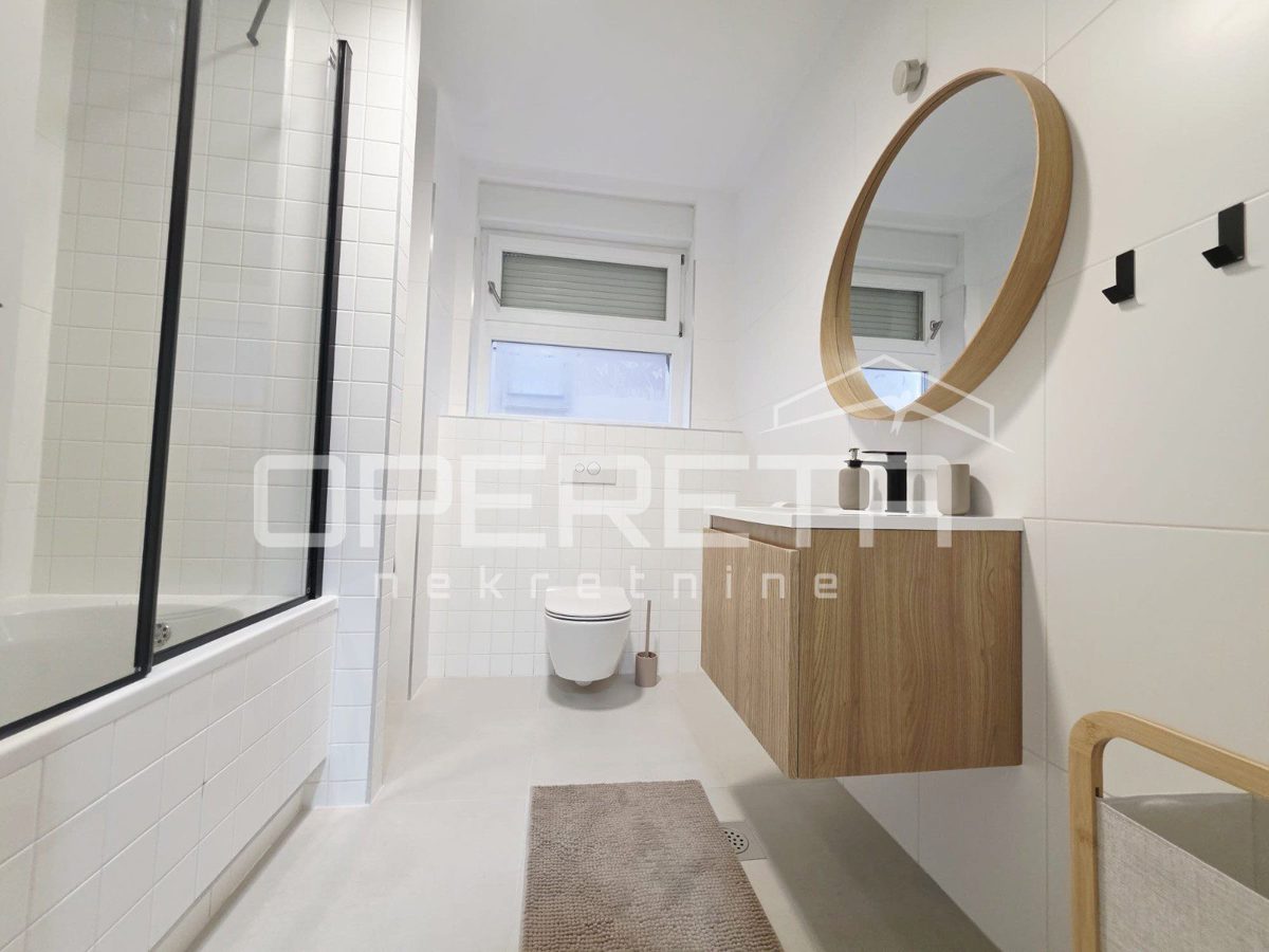 Apartma Na predaj - ZAGREBAČKA SVETA NEDELJA
