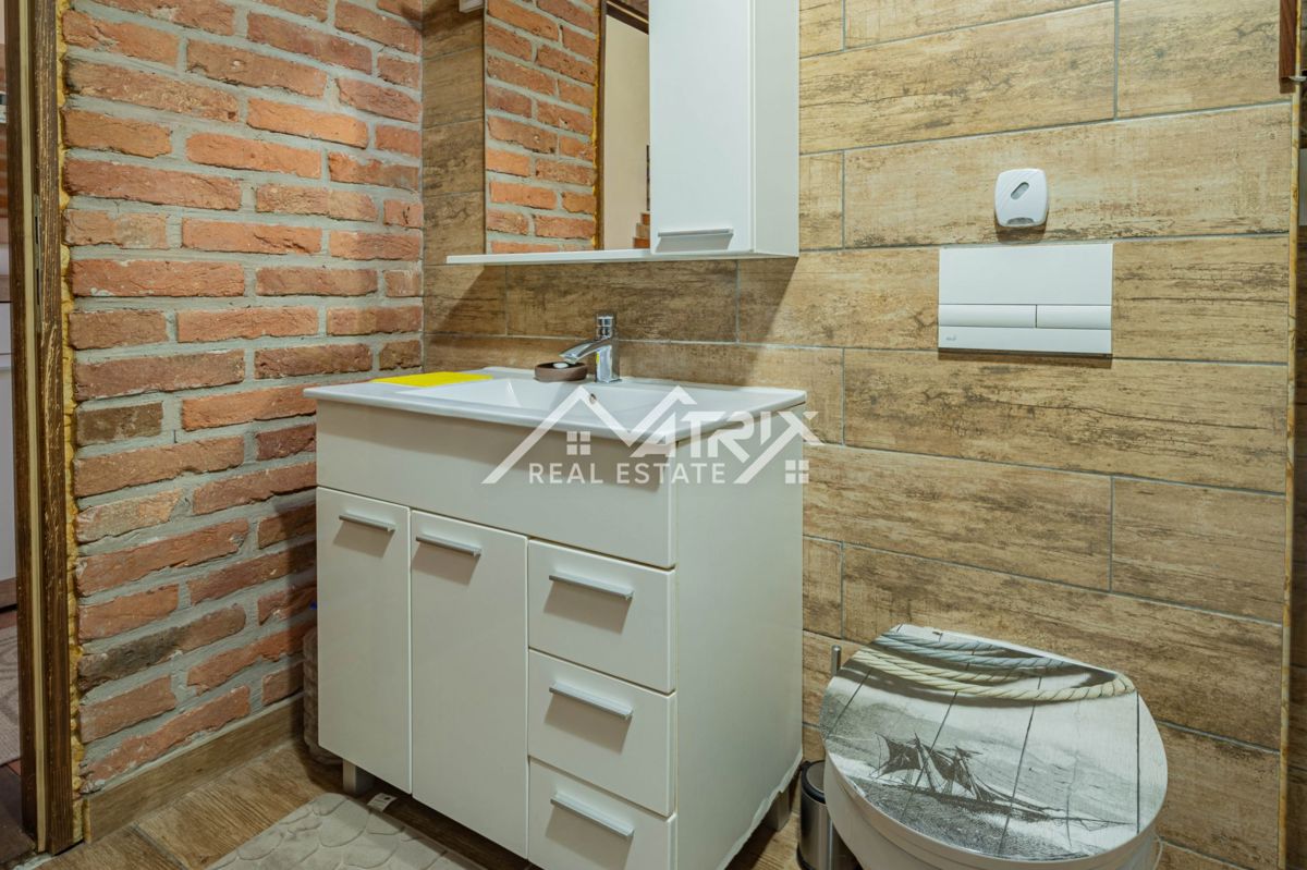 Apartma Na predaj - OSJEČKO-BARANJSKA OSIJEK