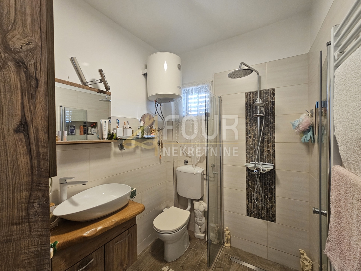 House For sale - ŠIBENSKO-KNINSKA VODICE