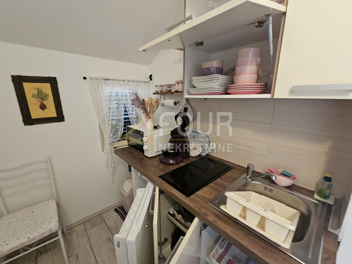 House For sale - ŠIBENSKO-KNINSKA VODICE