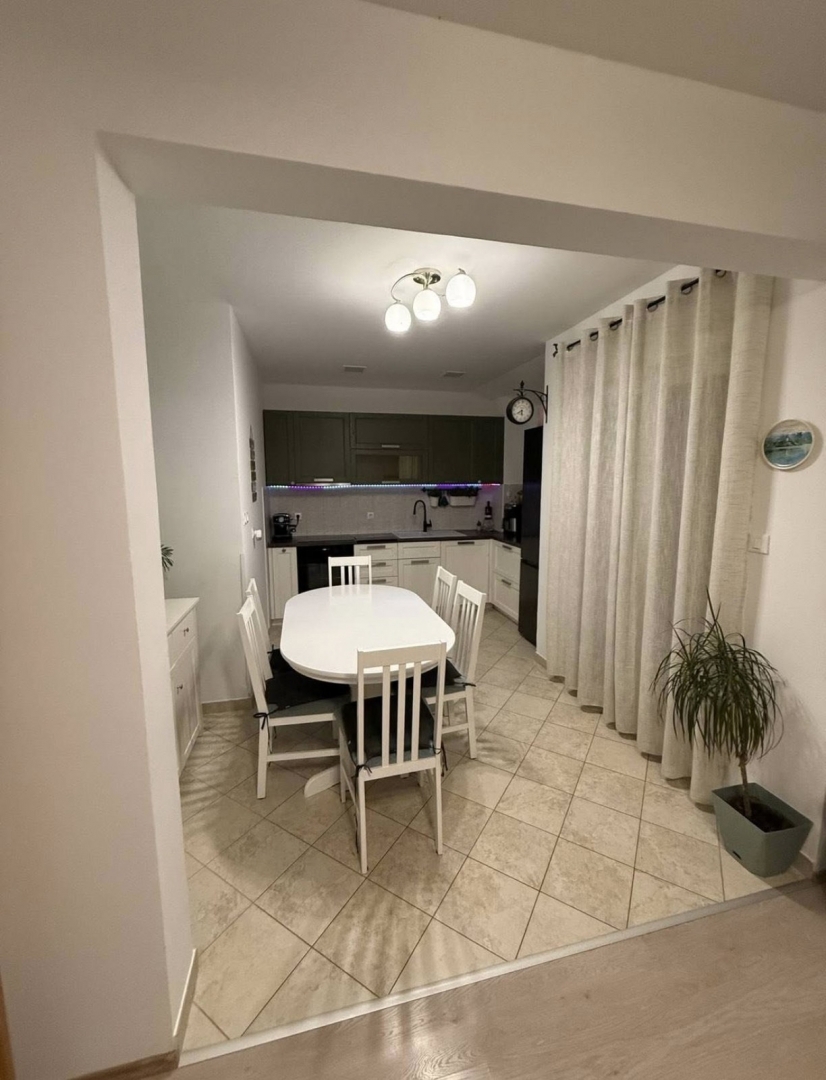 Apartmán Na prodej ŽMINJ