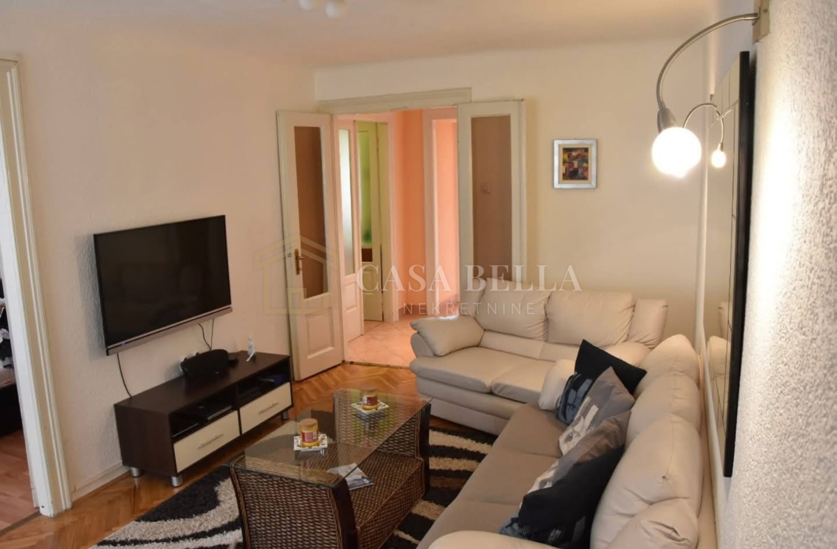 Flat For rent - Primorsko-goranska Rijeka - foto 1/8