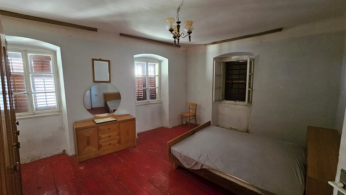 Casa In vendita - ISTARSKA GROŽNJAN