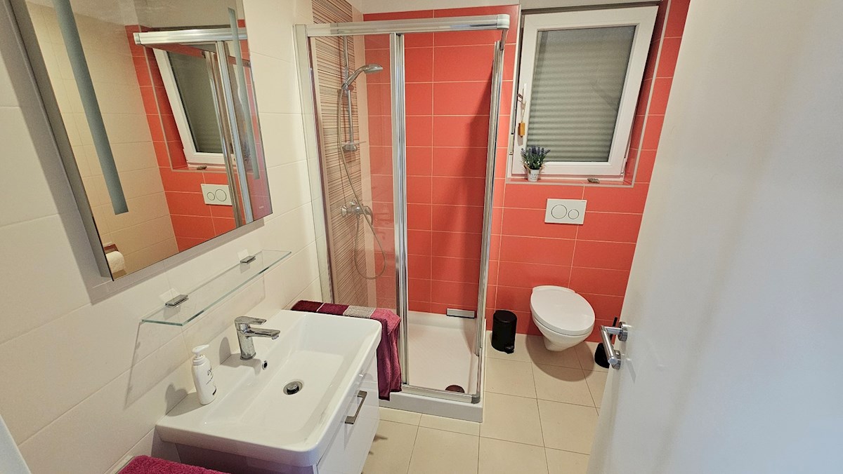 Flat For sale - ISTARSKA NOVIGRAD