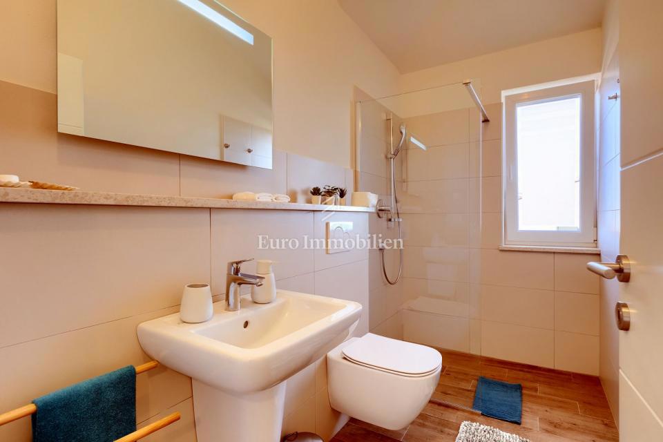 House For sale - ISTARSKA NOVIGRAD