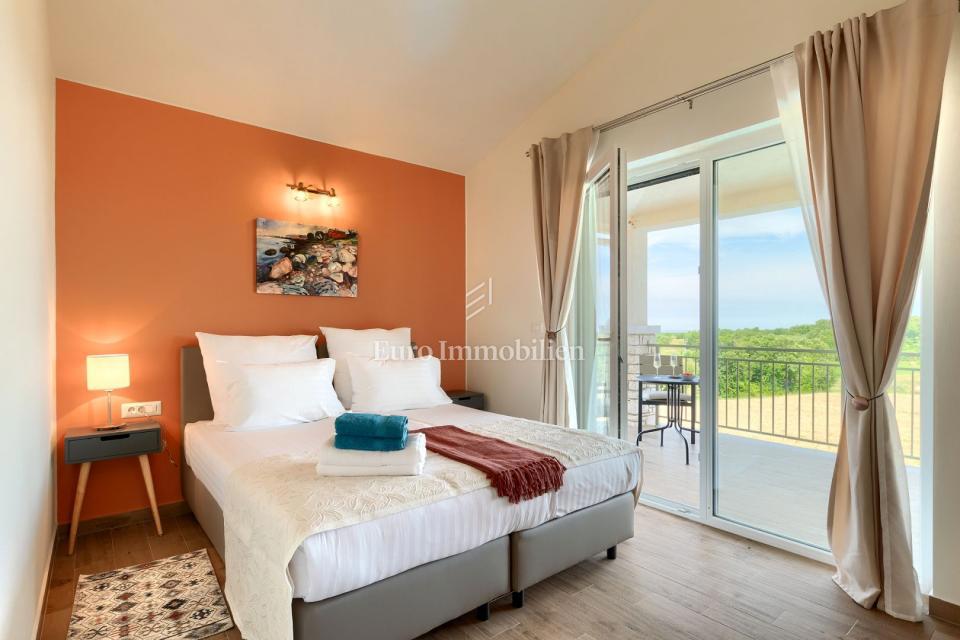 House For sale - ISTARSKA NOVIGRAD