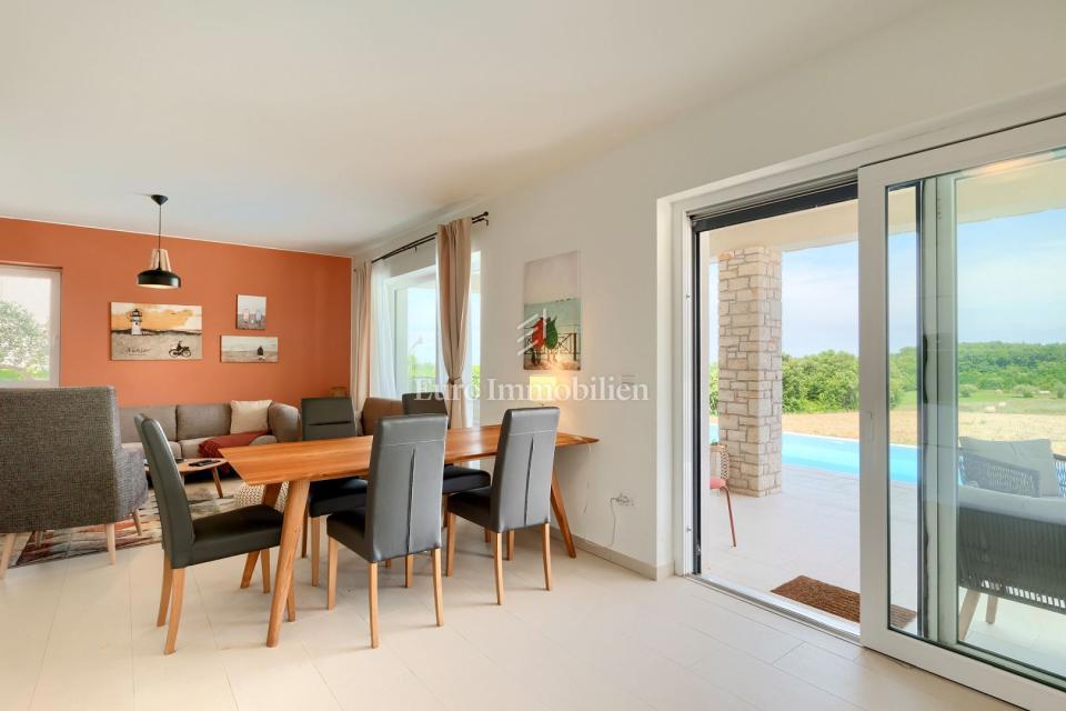 House For sale - ISTARSKA NOVIGRAD