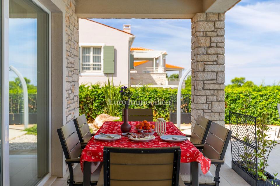 House For sale - ISTARSKA NOVIGRAD