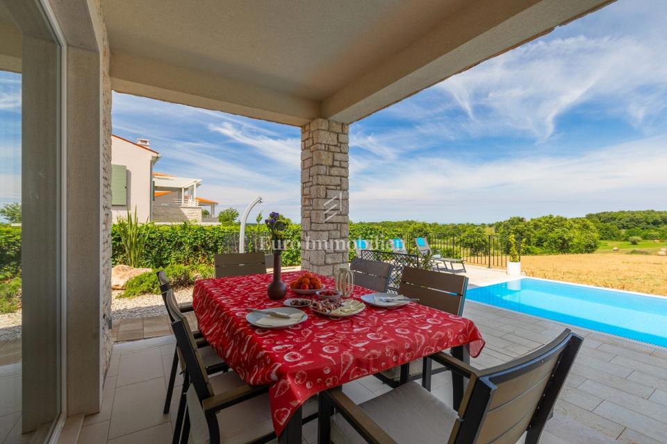 House For sale - ISTARSKA NOVIGRAD