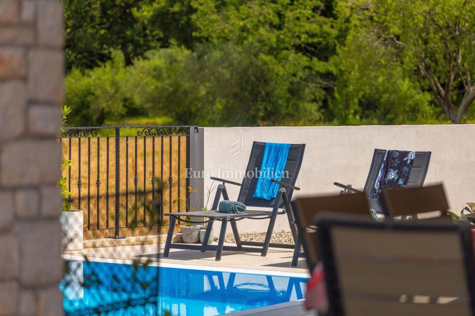 House For sale - ISTARSKA NOVIGRAD
