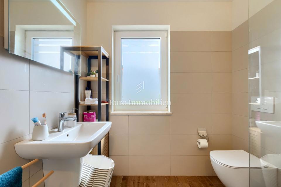 House For sale - ISTARSKA NOVIGRAD