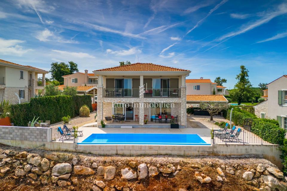 House For sale - ISTARSKA NOVIGRAD