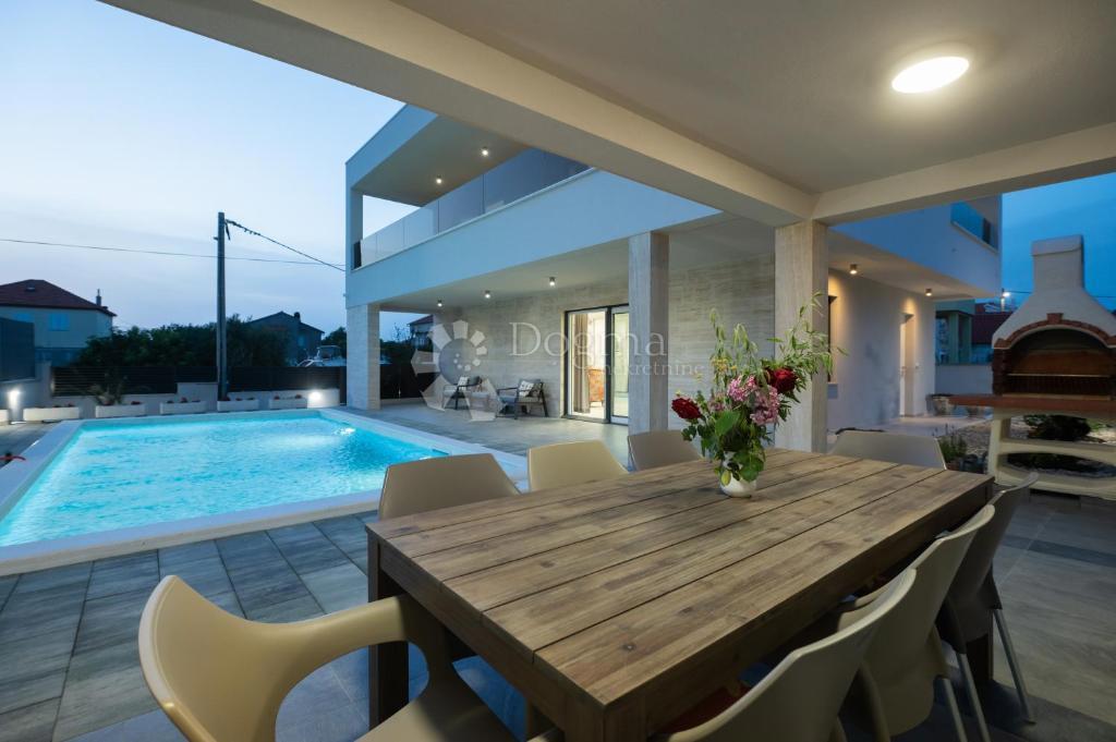 House For sale - ZADARSKA SUKOŠAN