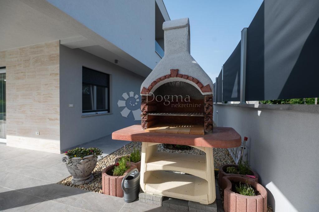 House For sale - ZADARSKA SUKOŠAN