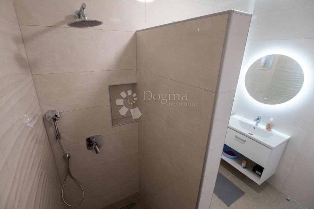 House For sale - ZADARSKA SUKOŠAN