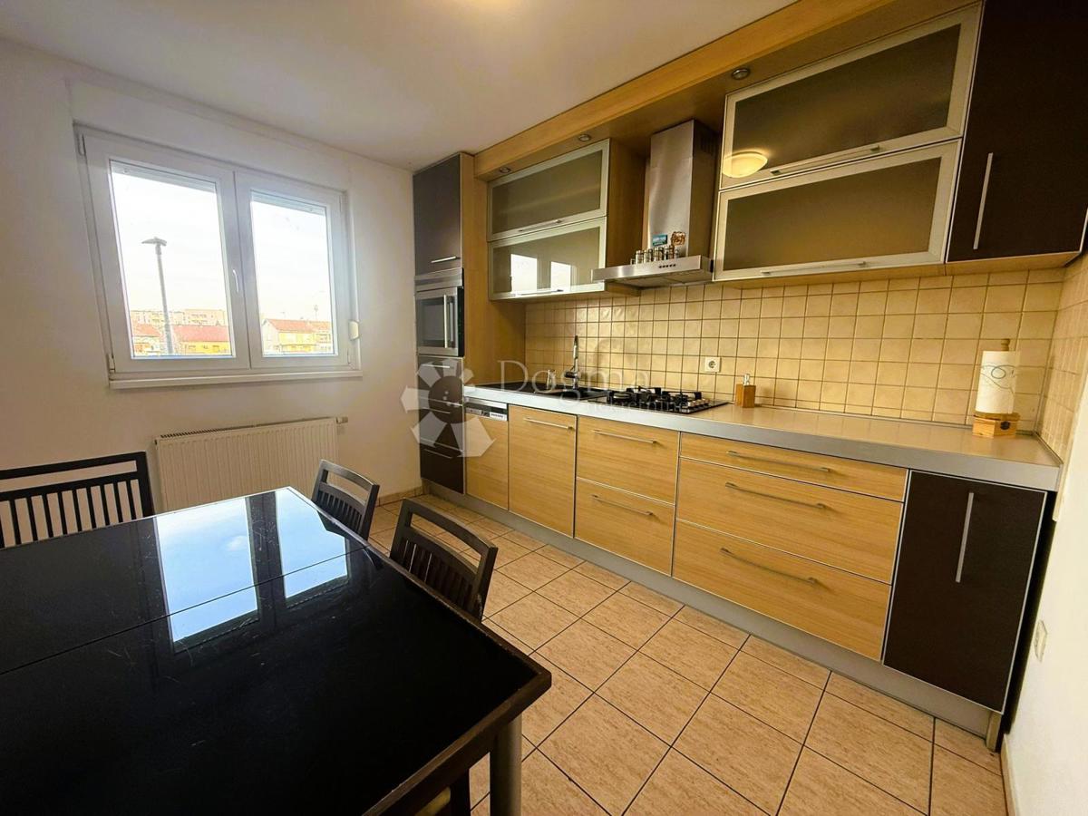 Apartmán Na predaj - VARAŽDINSKA VARAŽDIN