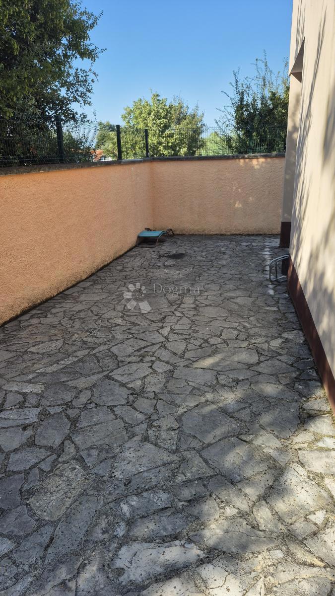 Kuća Na prodaju - ISTARSKA MARČANA